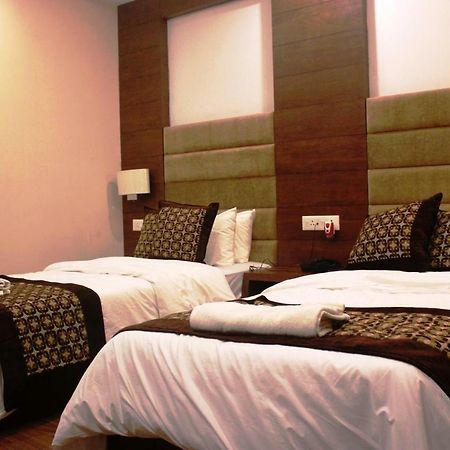 Hotel Simla Shiliguri Exterior foto