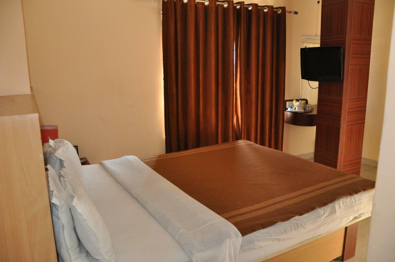 Hotel Simla Shiliguri Exterior foto